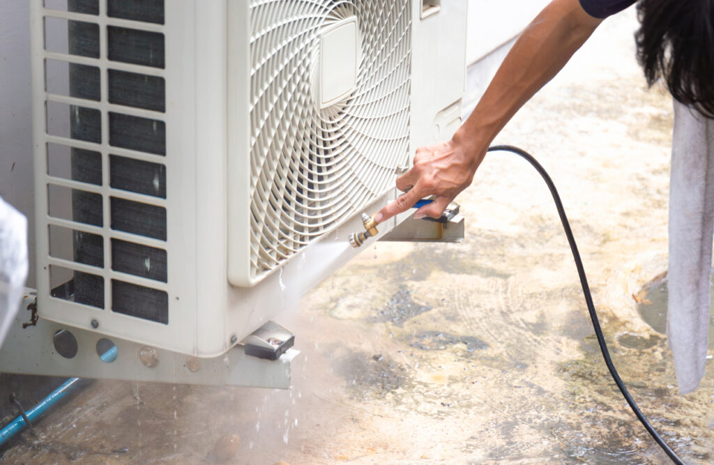 Master Easy AC Maintenance with These DIY HVAC Tasks 1 ac cleaning